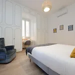 Daire Ych-brand New Vatican Flat With Terrace
