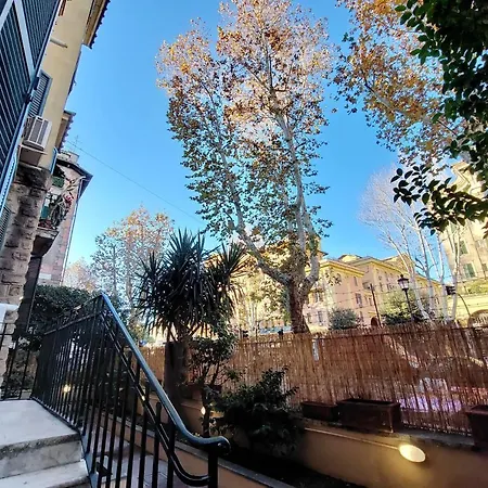 Ych-brand New Vatican Flat With Terrace Daire